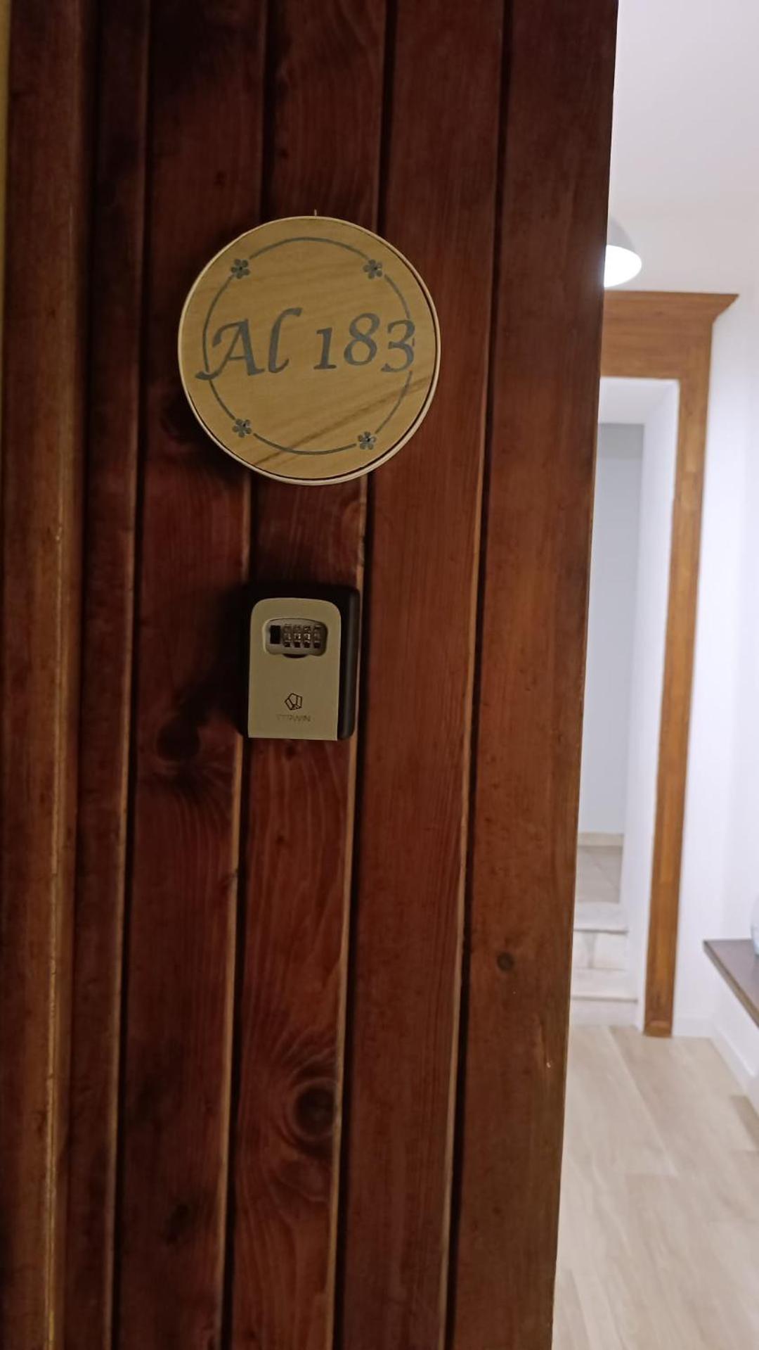 מלון קליארי Al183 מראה חיצוני תמונה
